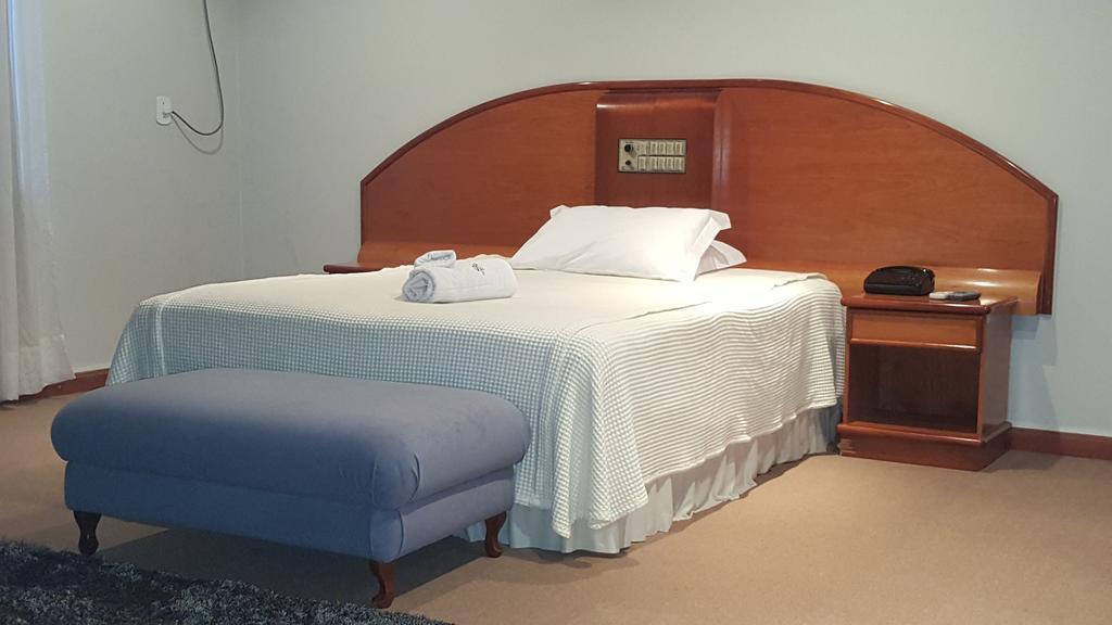 Cristal Executive Hotel Francisco Beltrao Room photo